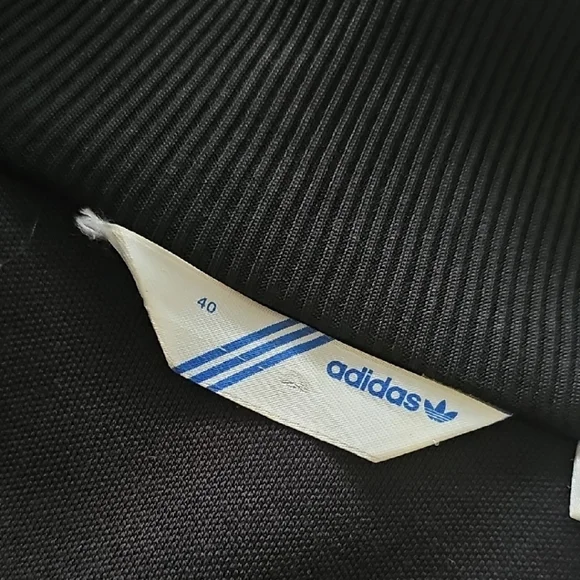 Vintage Adidas Black and Gold Track Jacket - Picture 5 of 5
